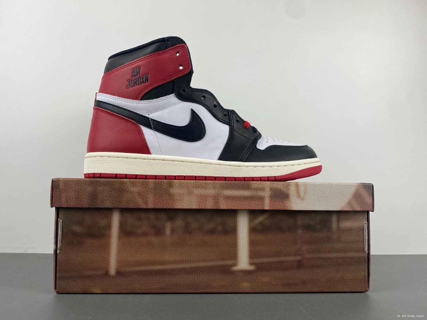 OG Jordan Air DZ5485-106 Black High 1 Toe Reimagined 1001